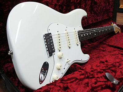 Fender Custom Shop Master Built Jeff Beck Stratocaster Olympic White by Todd Krause　2015