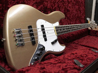Fender Custom Shop 1966 Jazz Bass Journeyman Relic Firemist Gold