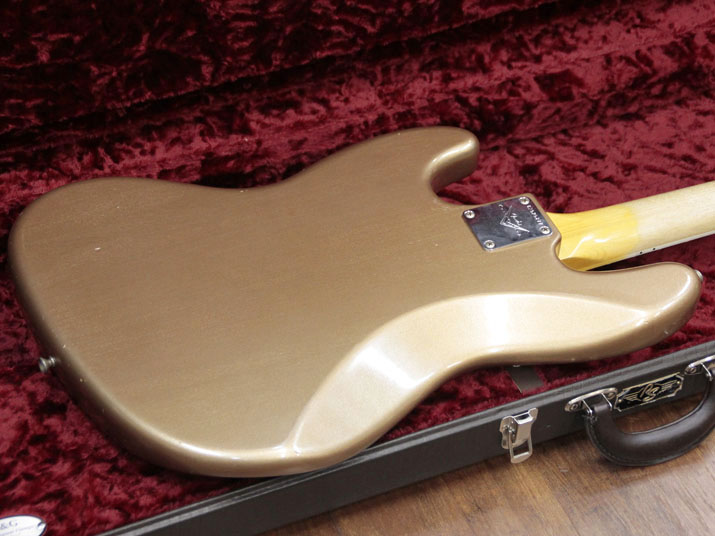 Fender Custom Shop 1966 Jazz Bass Journeyman Relic Firemist Gold 4