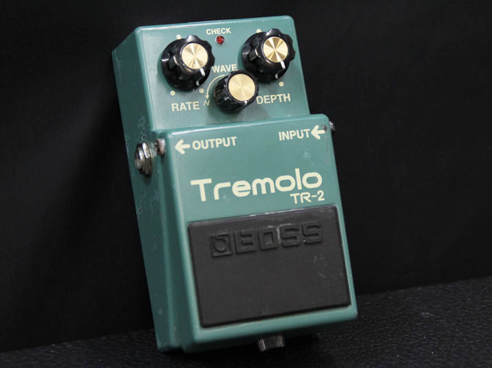 BOSS TR-2 Tremolo 1