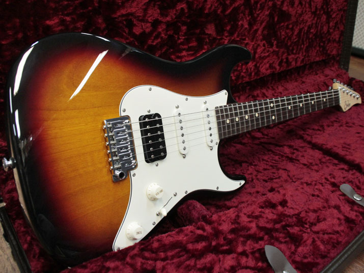 Suhr Standard Pro 3 Tone Burst 1