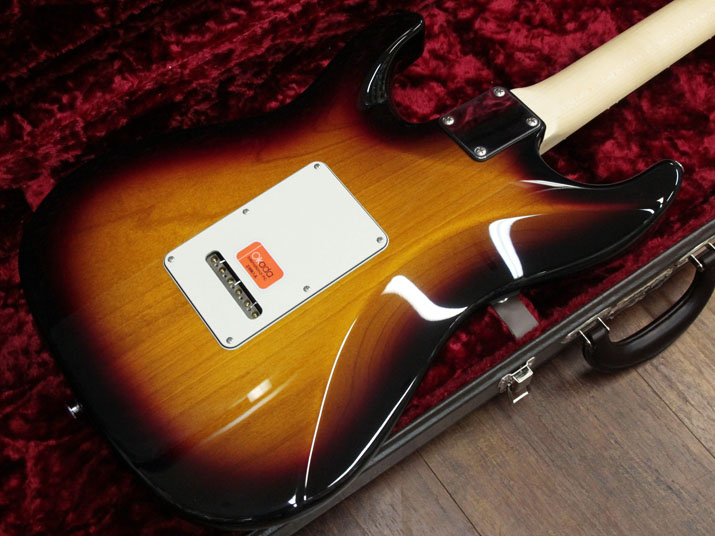 Suhr Standard Pro 3 Tone Burst 4