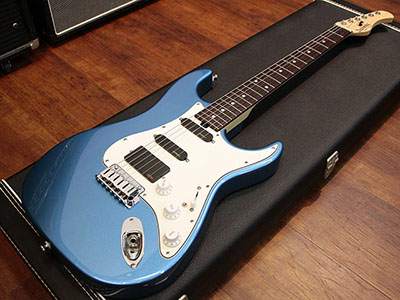 Sadowsky TYO Modern Edge Strat Lake Placid Blue