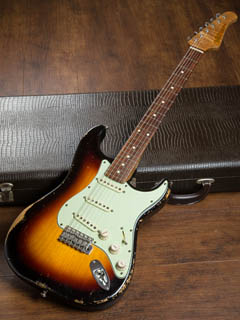 Xotic XSC-1 3-Tone Burst Medium Aged 全体正面 サムネイル