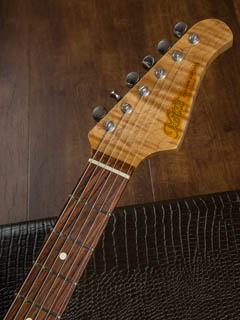 Xotic XSC-1 3-Tone Burst Medium Aged ヘッド正面 サムネイル