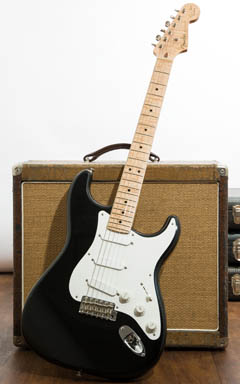Fender Custom Shop MBS Eric Clapton Stratocaster Blackie Flame Maple Neck Master Built by Art Esparza 全体正面 サムネイル