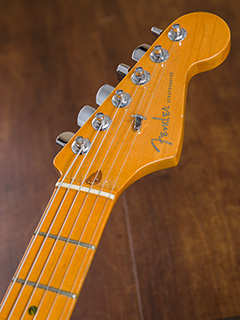 Fender USA American Deluxe Stratocaster 2TB 2005 ヘッド正面 サムネイル