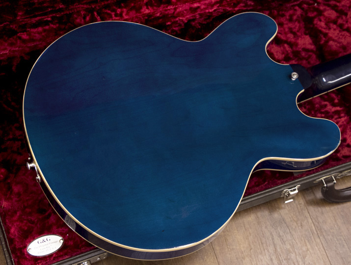 Gibson Custom Shop ES-330 Dogear Trans Blue 4