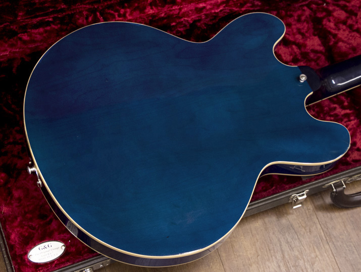 Gibson Custom Shop ES-330 Dogear Trans Blue 4