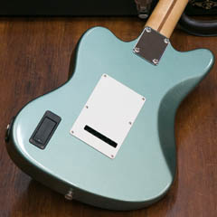 Fender Japan JM-CH 135 IBL ボディー裏面 サムネイル