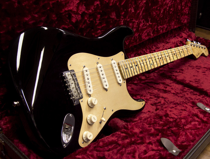 Fender Custom Shop Classic Player Stratocaster Black 1