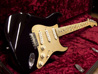 Fender Custom Shop Classic Player Stratocaster Black 全体正面 サムネイル