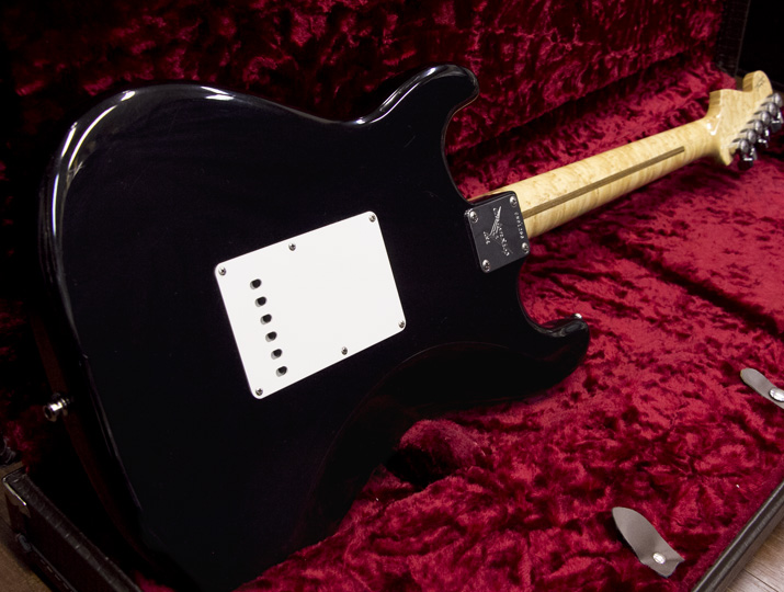 Fender Custom Shop Classic Player Stratocaster Black 2