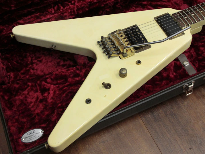 FERNANDES BSV-80J Flying-V 2