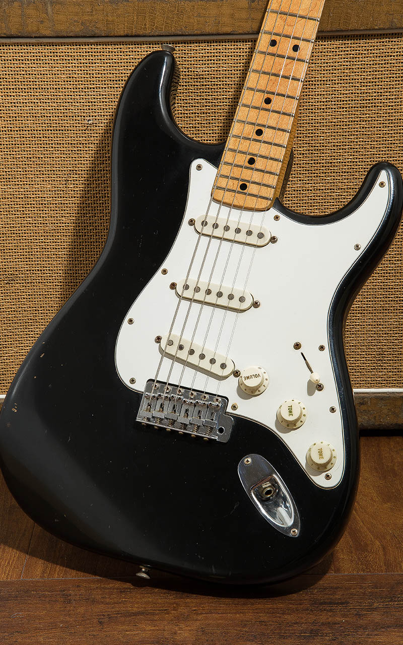 Fender USA Stratocaster Black 1975 3