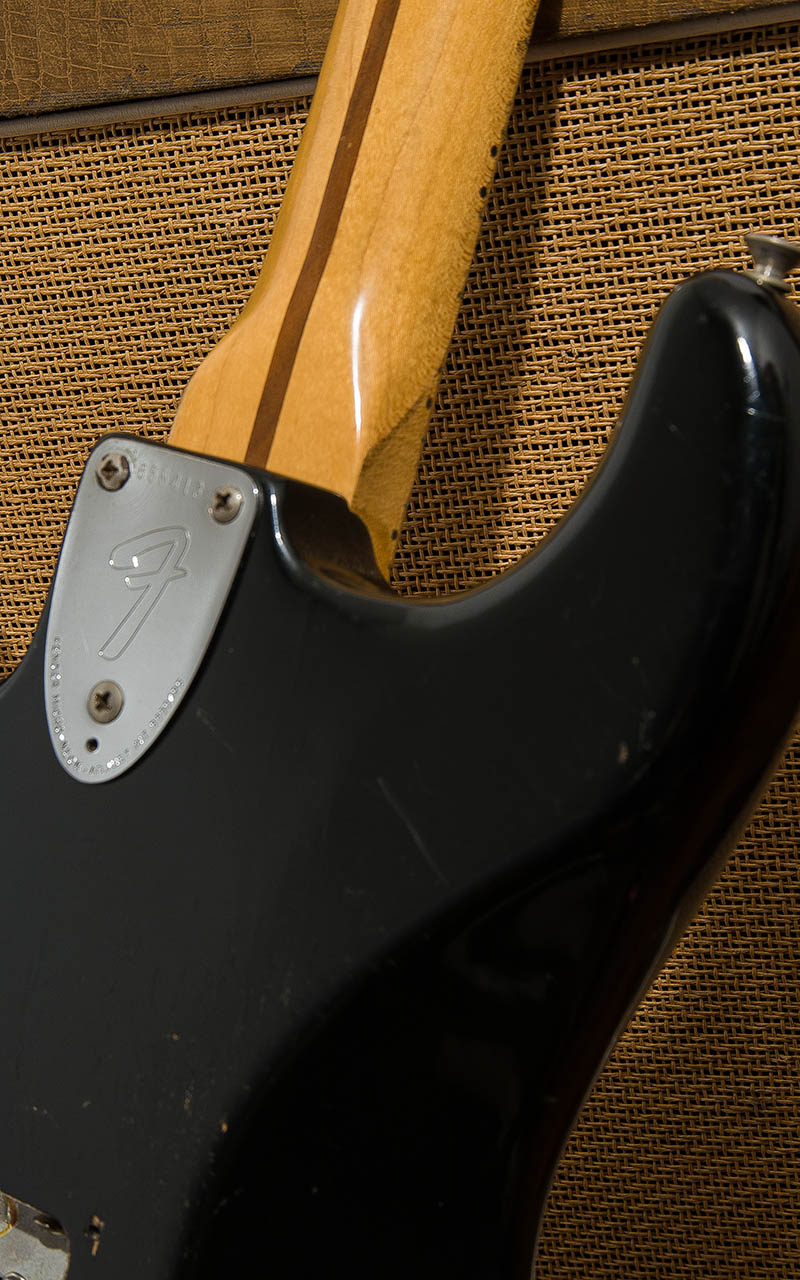 Fender USA Stratocaster Black 1975 9