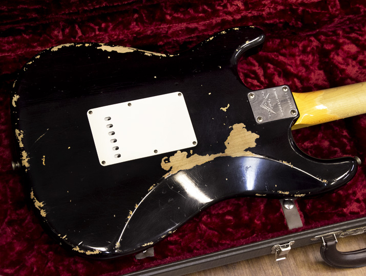 Fender Custom Shop Limited Edition 1963 Stratocaster Heavy Relic Black SSH Tortoiseshell Pickguard 4
