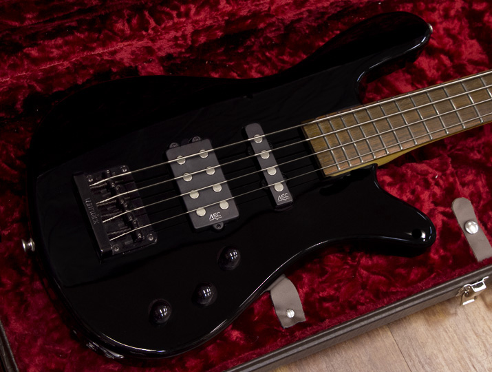 Warwick Rock Bass Streamer Black Hawk 3