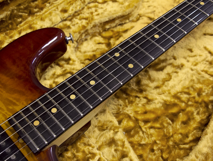 Suhr Classic Figured Maple Cherry Sunburst 6