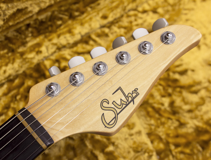 Suhr Classic Figured Maple Cherry Sunburst 7
