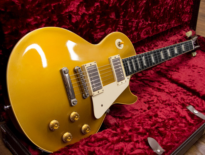 Gibson Custom Shop Historic Collection 1957 Les Paul Standard Reissue Gold Top Brazilian Fingerboard(BZF) Dark Back 2003 1