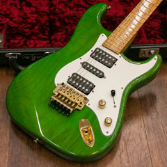 moon Stratocaster Ash BirdsEye Neck HSH Trans Green ボディー正面 サムネイル