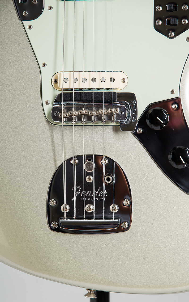 Fender Custom Shop 1962 Jaguar NOS Matching Head Inca Silver 10