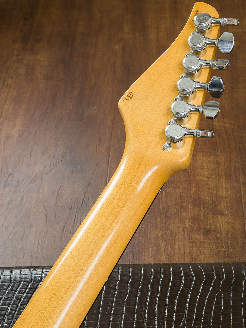 Suhr Classic T Antique 3 Tone Burst 2015 6