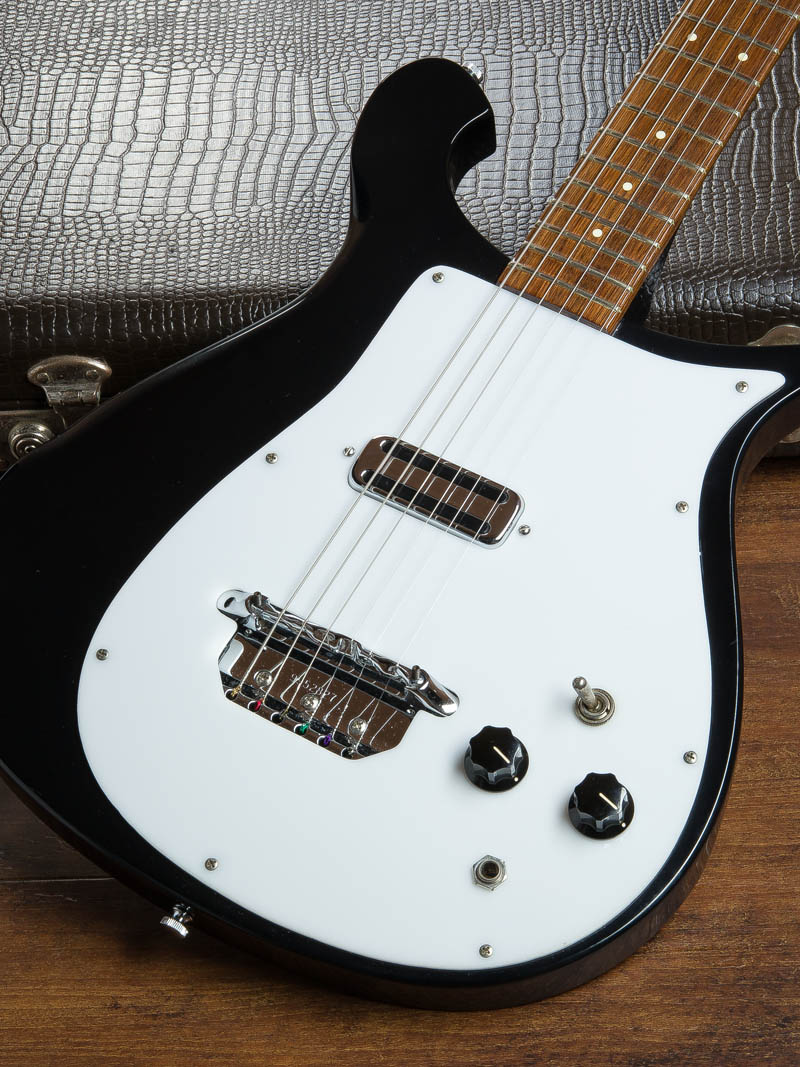 Rickenbacker 425 Jetglo 1999 3