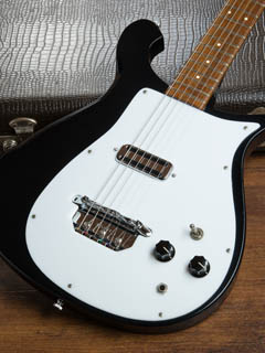 Rickenbacker 425 Jetglo 1999 ボディー正面 サムネイル