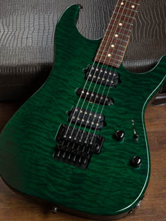 Suhr Standard Quilt Trans Forest Green ボディー正面 サムネイル