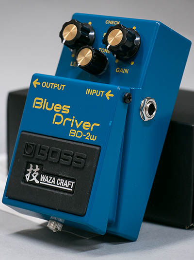 BOSS BD-2W