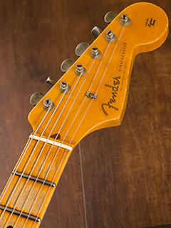 Fender Custom Shop 1957 Stratocaster Heavy Relic Nocaster Blonde 2010 ヘッド正面 サムネイル