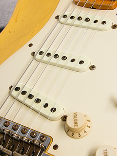 Fender Custom Shop 1957 Stratocaster Heavy Relic Nocaster Blonde 2010 指板 サムネイル