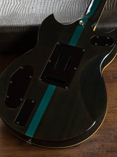 YAMAHA SG-T2 See Through Navy TAKANAKA MASAYOSHI Signature ボディー裏面 サムネイル