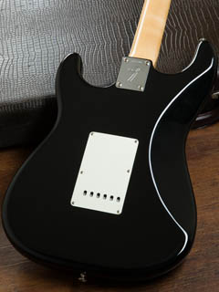 Fender Custom Shop 1969 Stratocaster NOS Black 2013 ボディー裏面 サムネイル