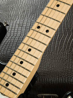 Fender Custom Shop 1969 Stratocaster NOS Black 2013 ヘッド裏面 サムネイル