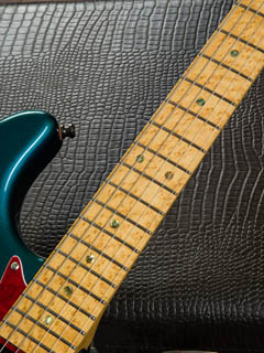 Killer KG-Violator 1P BirdsEye Maple Ocean Turquoise Metallic 指板 サムネイル
