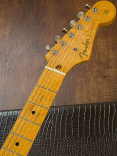 Fender Japan ST-57-1200 25th Anniversary Model/Custom Order Extrad ヘッド正面 サムネイル