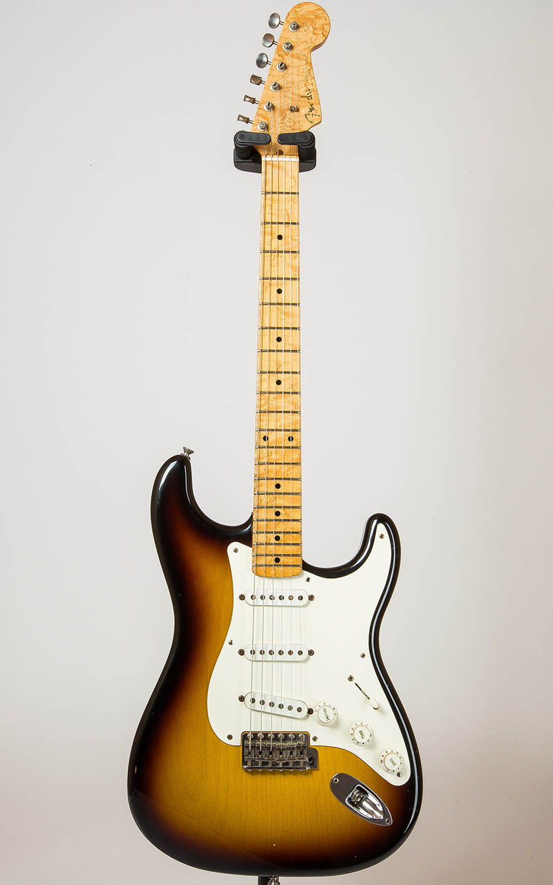 Fender Custom Shop 1956 Stratocaster NOS 2 Tone Burst Bird's Eye Maple Neck 2000 1