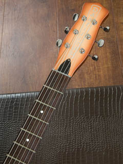 Danelectro Longhorn Guitar LHGTR Copper Burst ヘッド正面 サムネイル