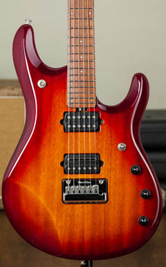 MUSIC MAN John Petrucci 6ST 2012 Limited Edition Special Honey Burst ボディー正面 サムネイル