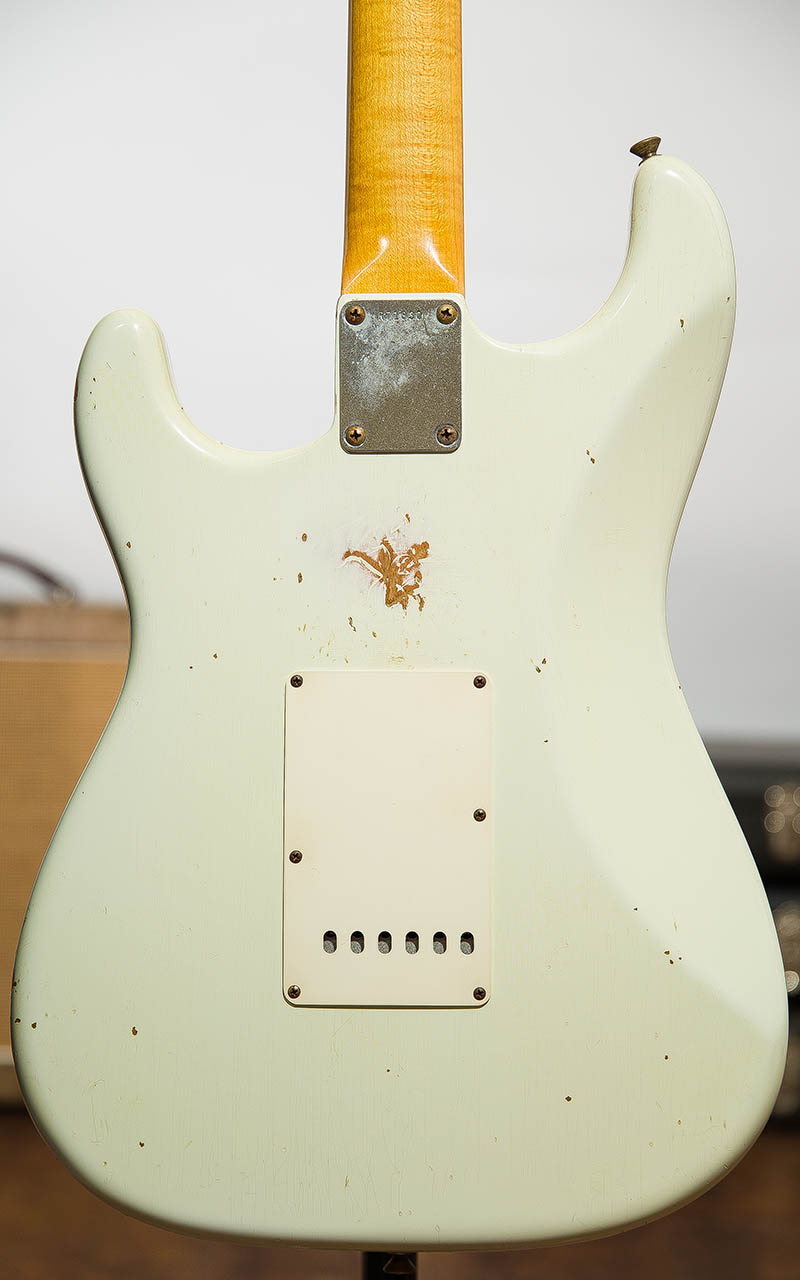 Fender Custom Shop 1961 Stratocaster Relic Quartersawn Flame Maple Olympic White 2013 4