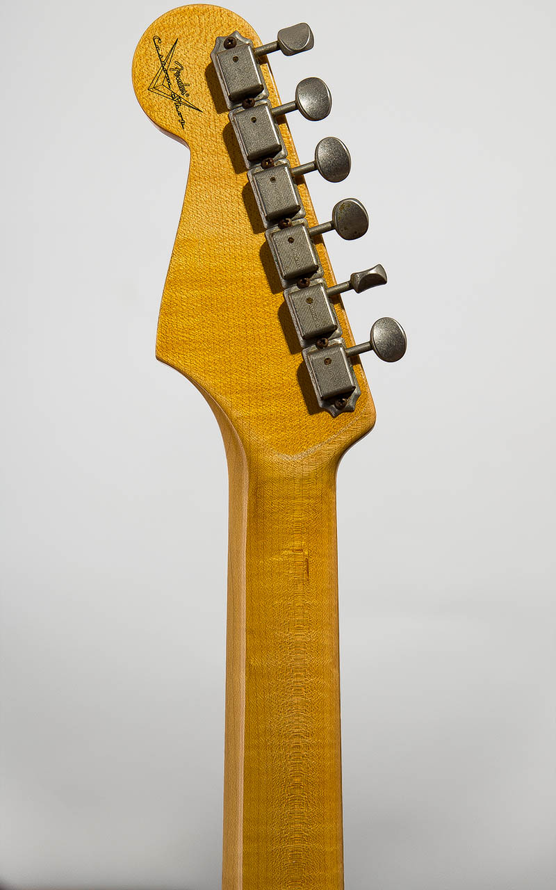 Fender Custom Shop 1961 Stratocaster Relic Quartersawn Flame Maple Olympic White 2013 6