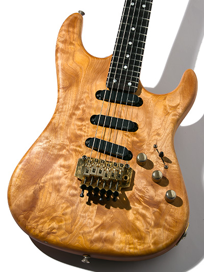 Valley Arts M Series ST-Type Quilt Natural