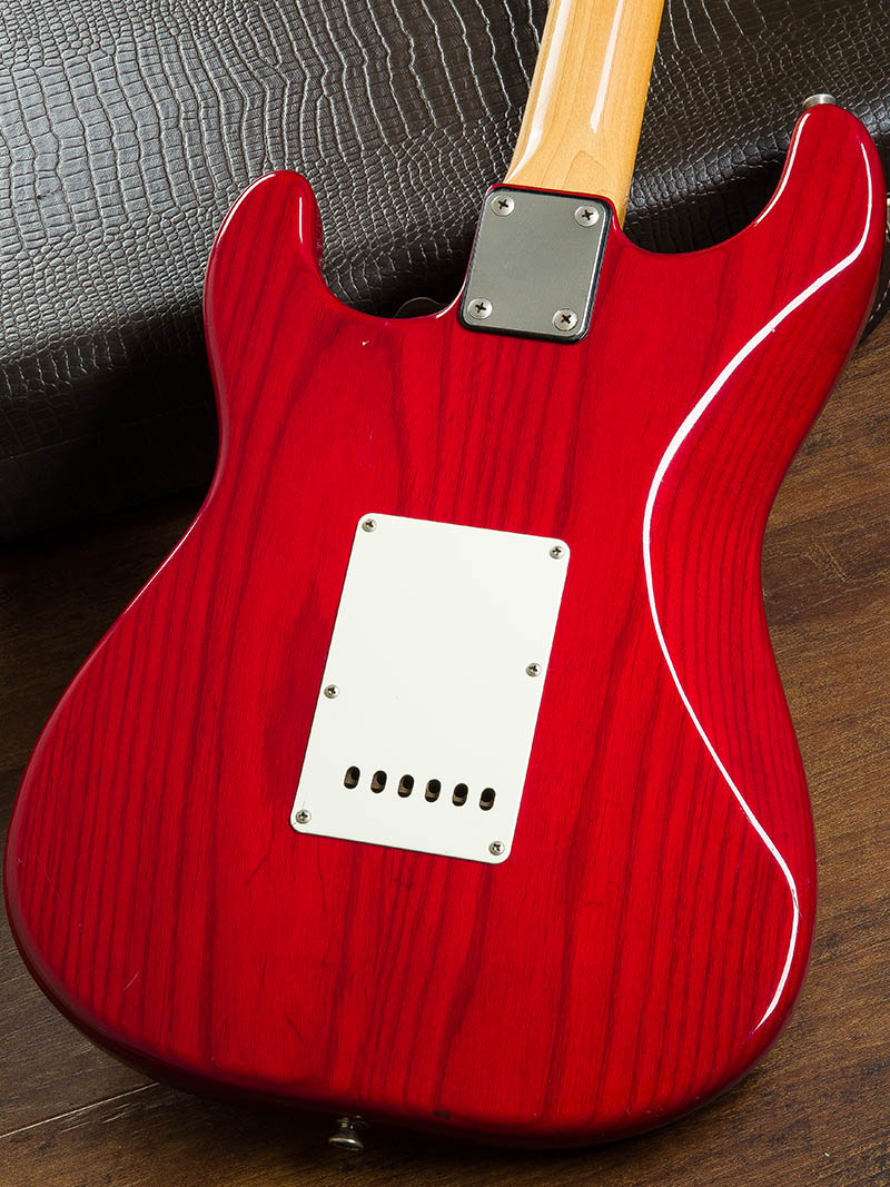 moon Stratocaster 3-Single Trans Red 4