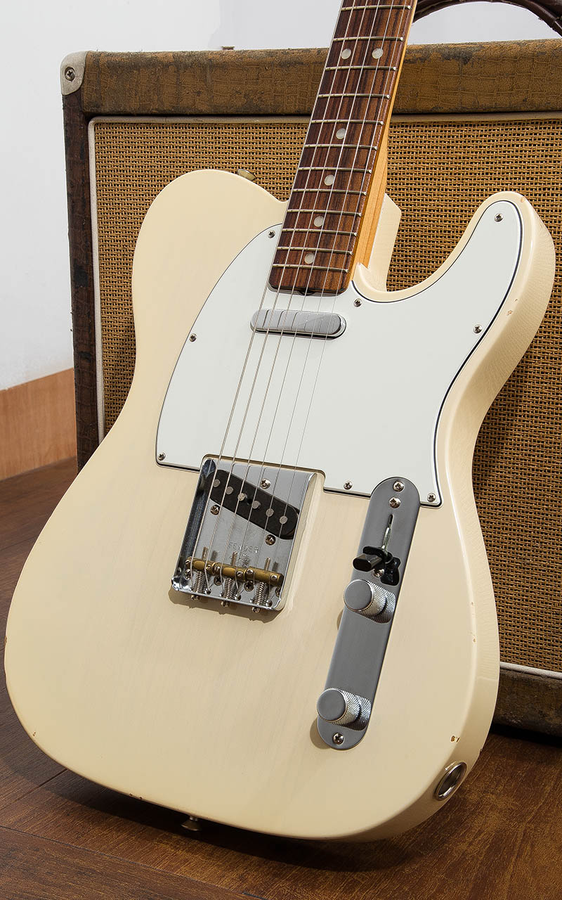 Fender USA American Vintage 1964 Telecaster Aged White Blonde 2014 3