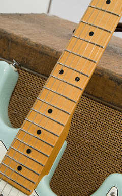 Suhr Classic Pro Sonic Blue 2017 指板 サムネイル