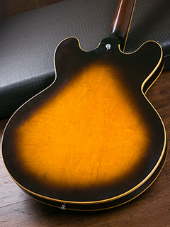 Gibson ES-335 Vintage Sunburst 1983 ヘッド正面 サムネイル