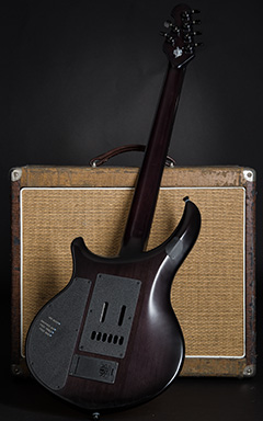 MUSIC MAN Majesty Monarchy 6 Black Knight 全体裏面 サムネイル
